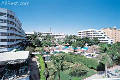 Pyramisa Isis Luxor Hotel 3